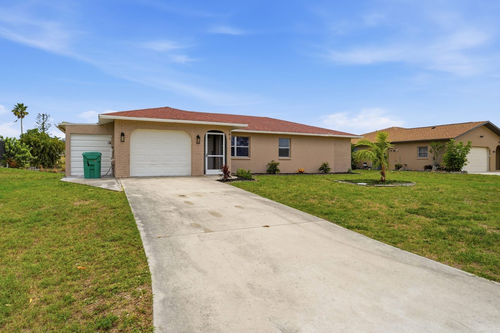 192 Annapolis Ln. Rotunda West, FL 33947 photo 2
