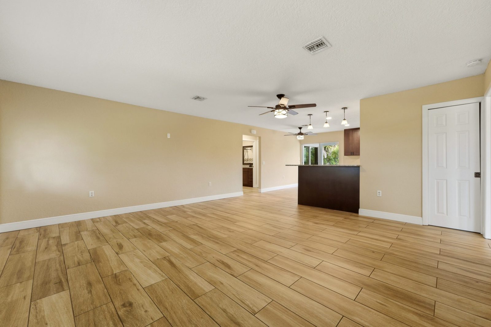 11112 Grafton Ave. Englewood, FL 34224 photo 5