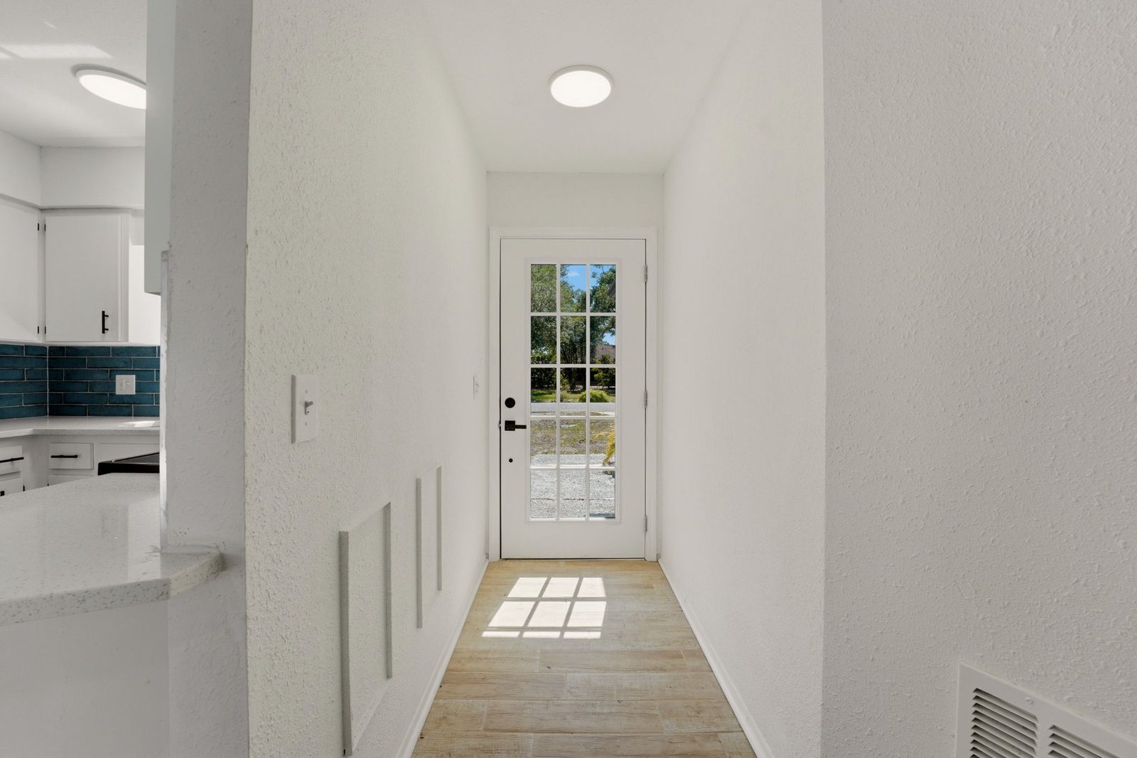2931 Arrowhead Rd, Venice, FL 34293 photo 4