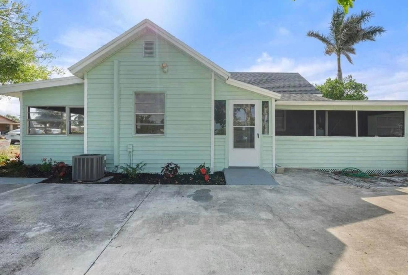 514 Fitzhugh Ave Punta Gorda, FL 33950