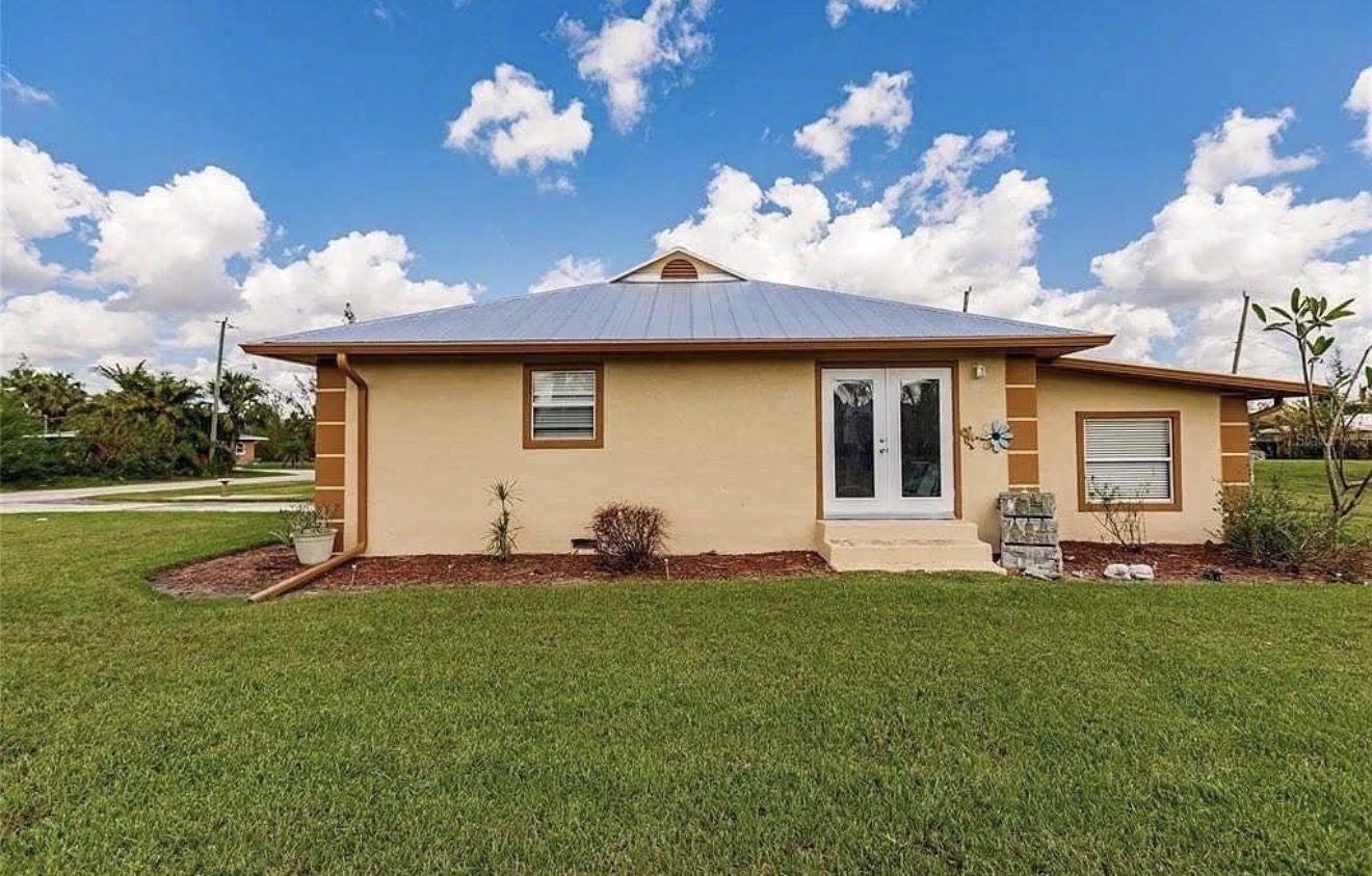 3400 Dawson Ln. Punta Gorda, FL 33950 photo 2