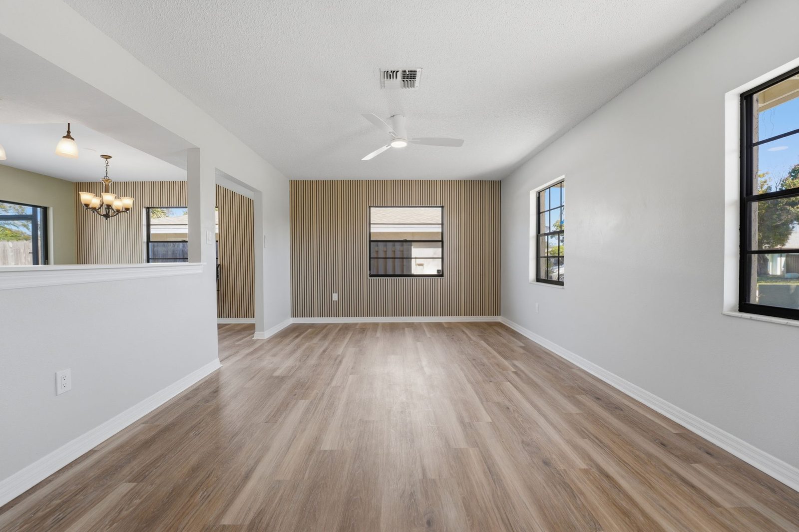 5328 Fox Run Rd. Sarasota, FL 34231 photo 5