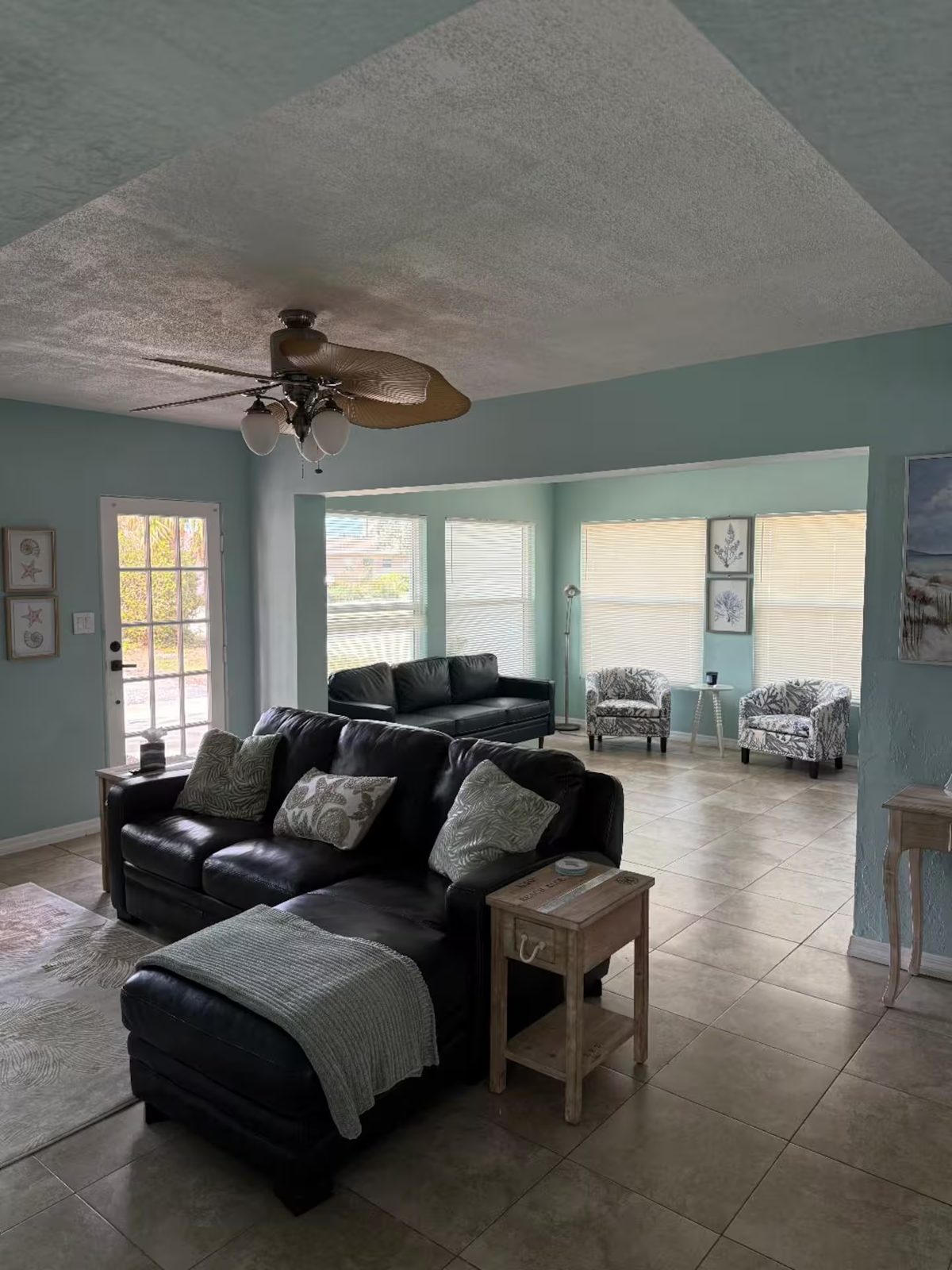 Pink Door Cottage Venice Island! Short Term Rental photo 4