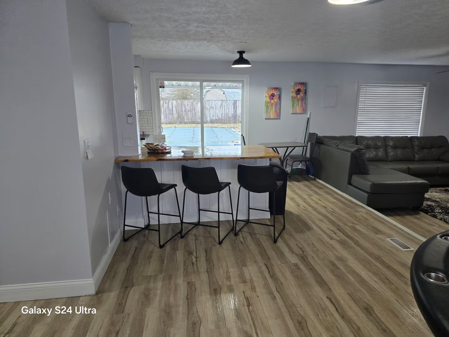 Fun Pool home In Huber Heights! Short Term Rental photo 5